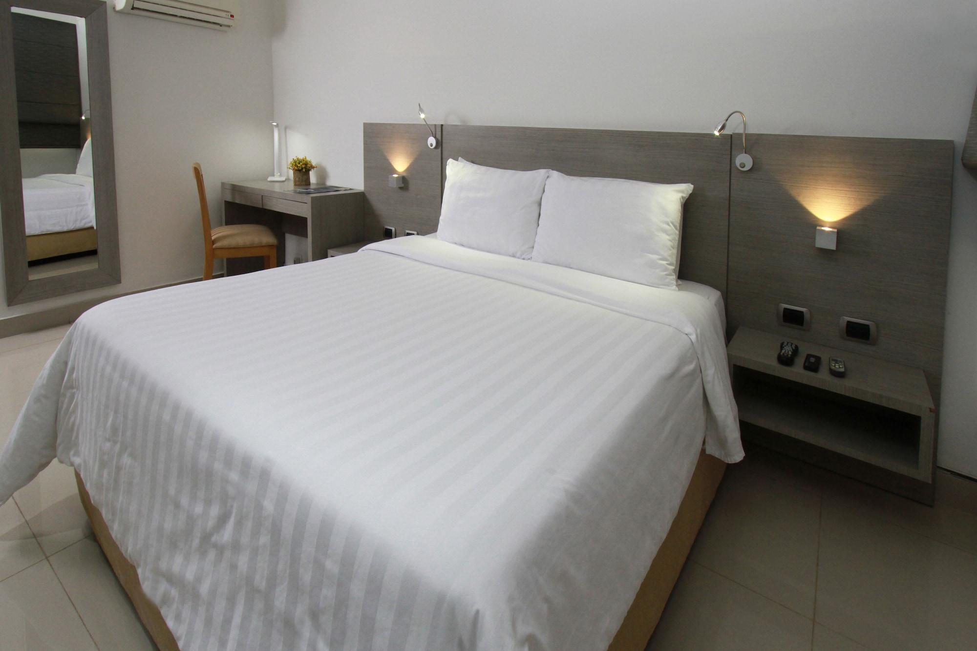 Hotel Barranquilla Plaza Exterior foto A bed